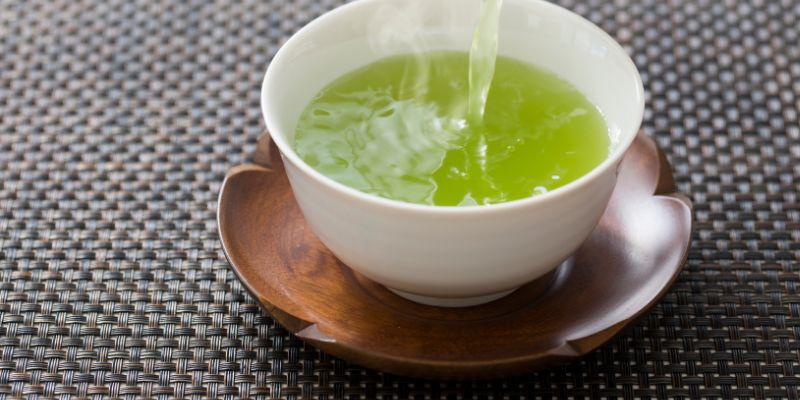 Como tomar chá verde?